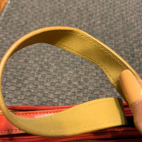 Vintage Mondani Vegan leather Shoulder Bag - Picture 8 of 16